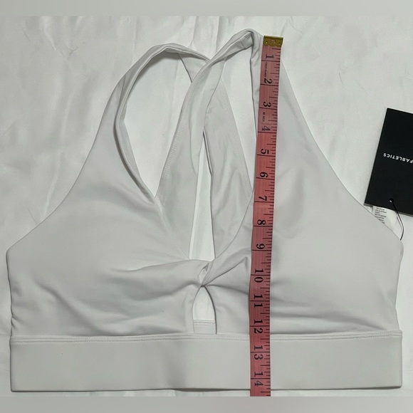 FABLETICS OASIS TWIST MEDIUM IMPACT SPORT BRA WHITE - Picture 7 of 10